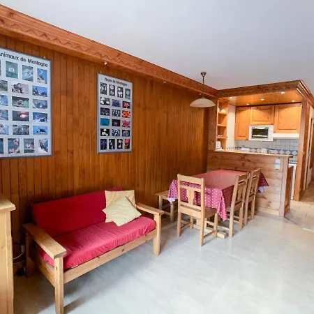 Spacieux Pour 9 Pers. A Val Claret, Proche Pistes Et Commerces, Balcon Sud - Fr-1-502-387 *