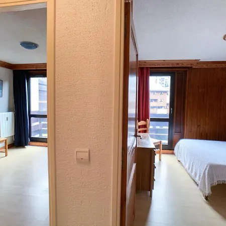Spacieux Pour 9 Pers. A Val Claret, Proche Pistes Et Commerces, Balcon Sud - Fr-1-502-387 Tignes